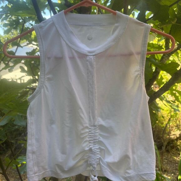 Lululemon Sleeveless White Top w/Draw String Detail (M) - Picture 1 of 2